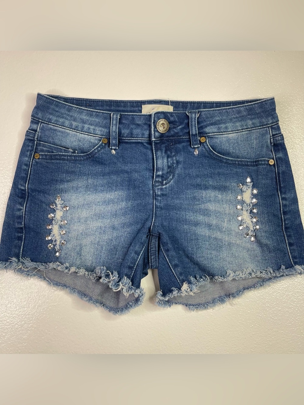O'Neill Distressed Rhinestone Star Medium Wash Denim Cutoff Shorts Size 3